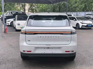 2026 Leapmotor C10 530 I, серый, 3800334 рублей, вид 5