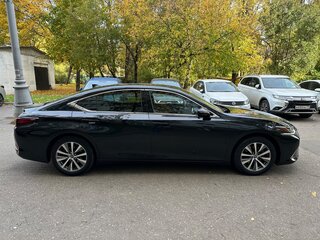 2020 Lexus ES 250 VII, чёрный, 3900000 рублей, вид 3