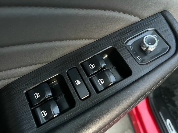 2023 Haval F7x I Рестайлинг, красный, 2249000 рублей - вид 17