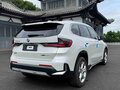 2023 BMW X1 20Li sDrive III (U11/U12), белый - вид 3