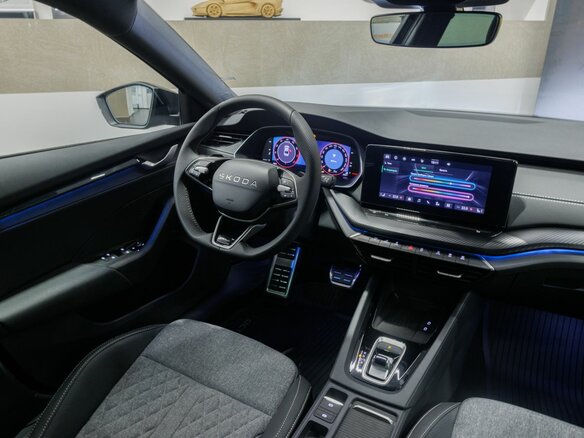 2025 Skoda Octavia IV (A8) Рестайлинг, чёрный - вид 24