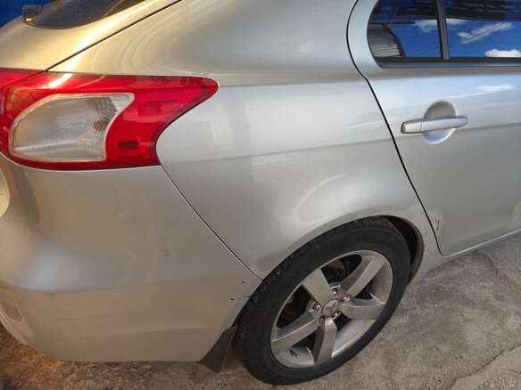 2008 Mitsubishi Lancer X, серебристый - вид 17