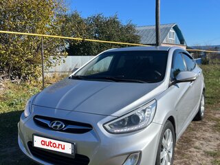 2014 Hyundai Solaris I, серебристый, 680000 рублей, вид 1