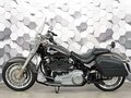 2019 Harley-Davidson Fat Boy, серый, 1977000 рублей - вид 3