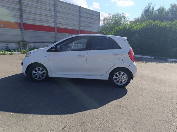 2012 Kia Picanto II, белый, 440000 рублей - вид 9