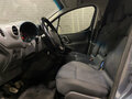 2010 Peugeot Partner, серый, 650000 рублей - вид 10