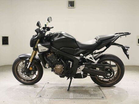 2024 Honda CB 650R, чёрный, 1077000 рублей, вид 1