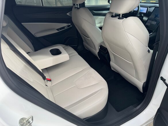 2023 Geely Atlas II, белый - вид 9