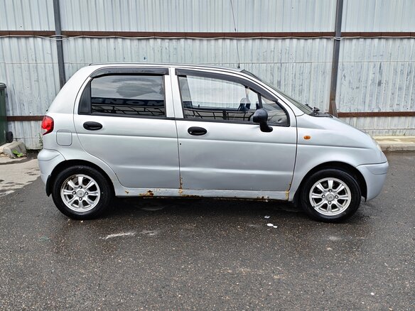 2011 Daewoo Matiz I Рестайлинг, серебристый, 220000 рублей - вид 2