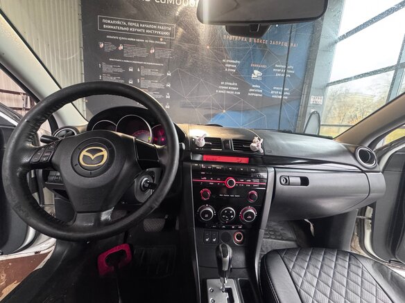 2008 Mazda 3 I (BK) Рестайлинг, белый, 350000 рублей - вид 9