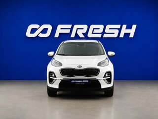 2020 Kia Sportage IV Рестайлинг, белый, 1749999 рублей, вид 3