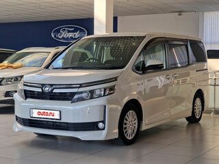 2014 Toyota Voxy III (R80), белый, 1550000 рублей, вид 1