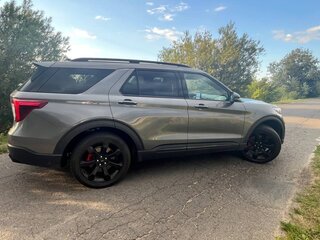 2023 Ford Explorer VI, серый, 3600000 рублей, вид 3