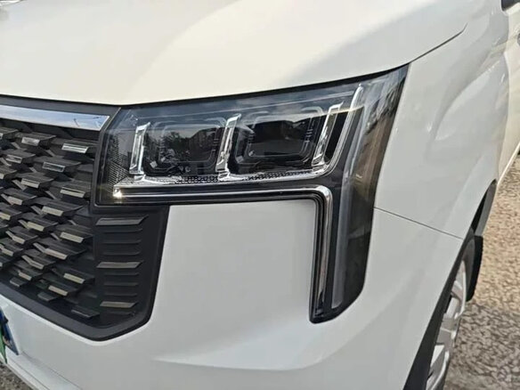 2026 Maxus V70, белый, 2450700 рублей - вид 16