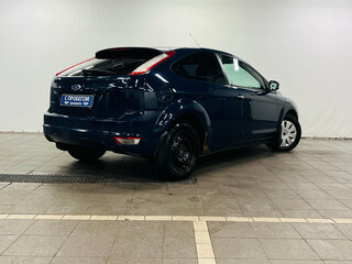 2011 Ford Focus II Рестайлинг, синий, 330000 рублей, вид 4