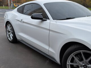 2020 Ford Mustang VI Рестайлинг, белый, 3200000 рублей, вид 2