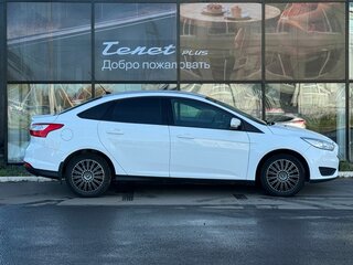 2013 Ford Focus III, белый, 660000 рублей, вид 4