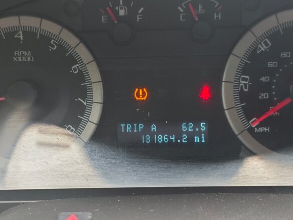 2009 Ford Escape II, пурпурный - вид 6