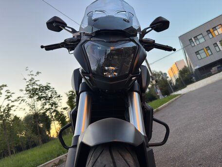 2019 Bajaj Dominar 400, чёрный, 300000 рублей, вид 5