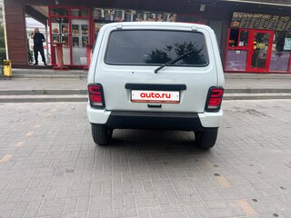 2019 Lada (ВАЗ) 2121 (4x4) Urban I Рестайлинг, белый, 690000 рублей, вид 5