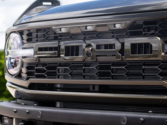 2026 Ford Bronco Raptor VI, коричневый, 14900000 рублей - вид 4