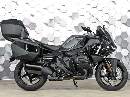 2025 BMW R 1300 RT, чёрный, 2977000 рублей, вид 3