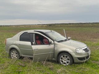 2010 Renault Logan I Рестайлинг, бежевый, 358000 рублей, вид 2
