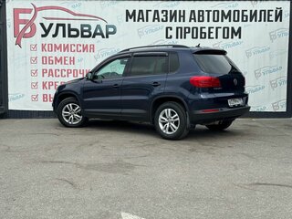 2015 Volkswagen Tiguan I Рестайлинг, синий, 1370000 рублей, вид 4