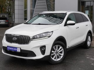 2019 Kia Sorento III Prime Рестайлинг, белый, 2551000 рублей, вид 1