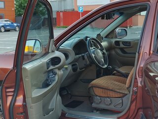 2001 Hyundai Santa Fe I, коричневый, 660000 рублей, вид 3