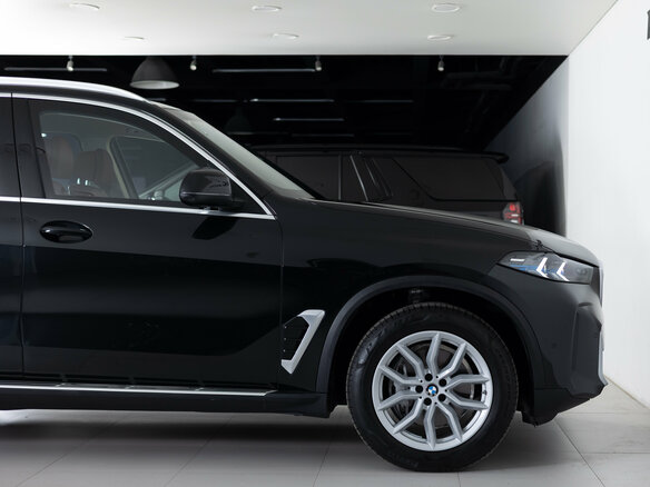 2026 BMW X5 40i IV (G05/G18) Рестайлинг, чёрный, 29990000 рублей - вид 31