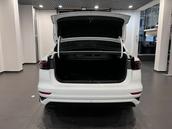 2024 Geely Emgrand II, белый, 1780000 рублей - вид 33