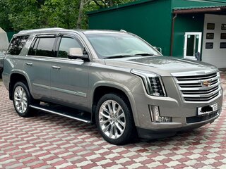 2019 Cadillac Escalade IV, бежевый, 6100000 рублей, вид 3