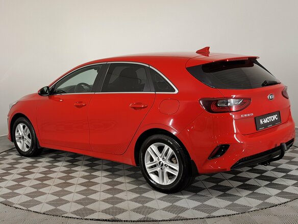 2020 Kia Ceed III, красный, 1850000 рублей - вид 6