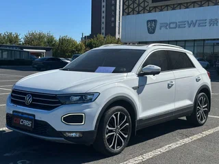2023 Volkswagen T-Roc I (China Market), белый, 1810000 рублей, вид 3