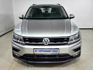 2018 Volkswagen Tiguan II, серебристый, 1765000 рублей, вид 2