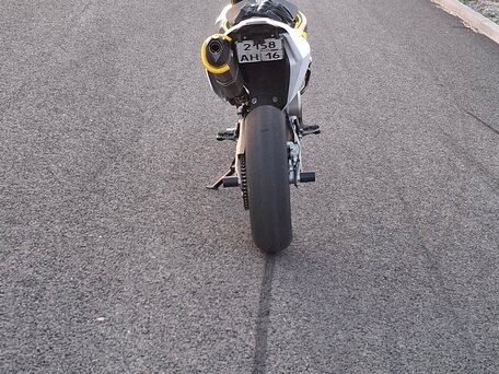 2021 Husqvarna 701 Supermoto, белый, 850000 рублей, вид 5
