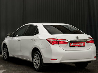 2013 Toyota Corolla XI (E160, E170, E180), белый, 1235000 рублей, вид 4