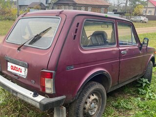 1996 Lada (ВАЗ) 2121 (4x4) I Рестайлинг, красный, 150000 рублей, вид 3