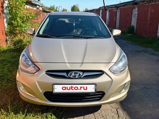 2011 Hyundai Solaris I, бежевый, 620000 рублей, вид 3