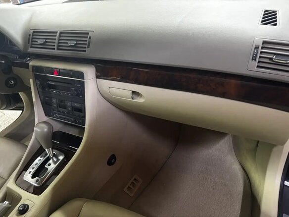 2006 Audi A4 III (B7), чёрный - вид 18