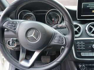 2016 Mercedes-Benz A-Класс 180 III (W176) Рестайлинг, белый, 1850000 рублей, вид 5