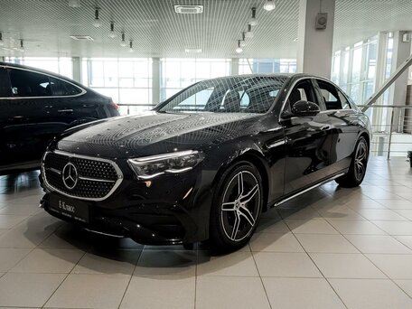 2026 Mercedes-Benz E-Класс 300 VI (W214, S214), чёрный, 10200000 рублей, вид 1
