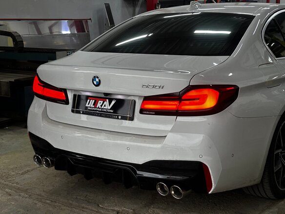 2022 BMW 5 серии 530i VII (G30/G31/G38) Рестайлинг, белый, 5200000 рублей - вид 3