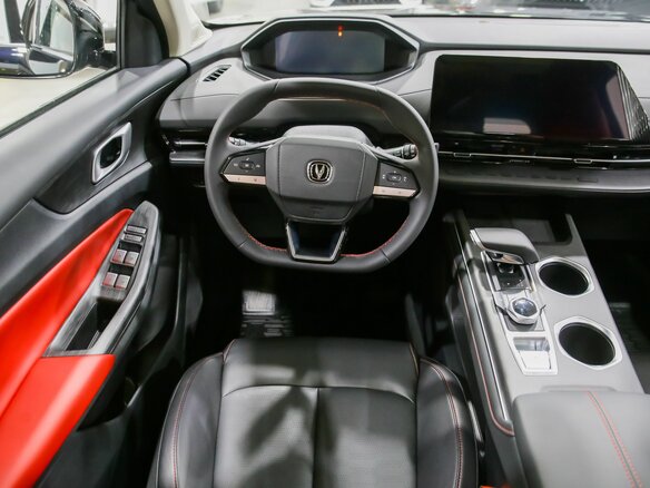 2025 Changan UNI-S I, чёрный - вид 18