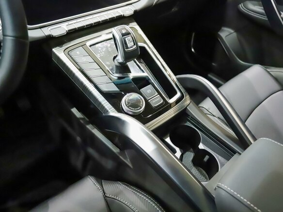 2026 Belgee X70 I Рестайлинг, серый, 2840000 рублей - вид 11