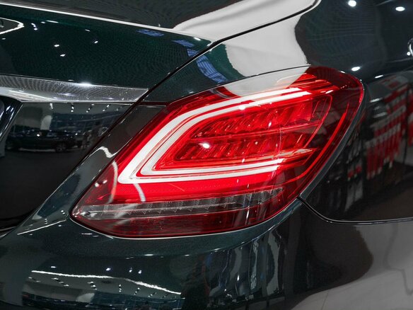 2019 Mercedes-Benz C-Класс 180 IV (W205) Рестайлинг, зелёный - вид 7