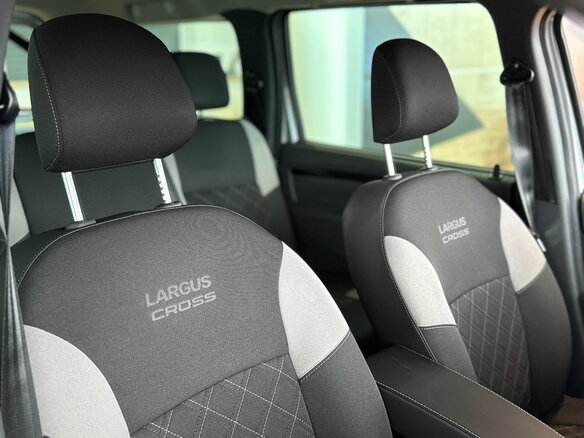 2026 Lada (ВАЗ) Largus Cross I Рестайлинг, серебристый, 2092000 рублей - вид 35