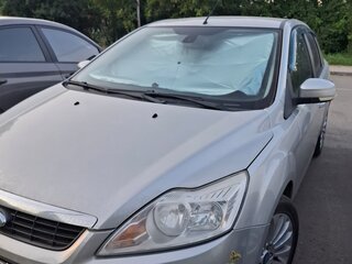 2011 Ford Focus II Рестайлинг, серебристый, 580000 рублей, вид 2