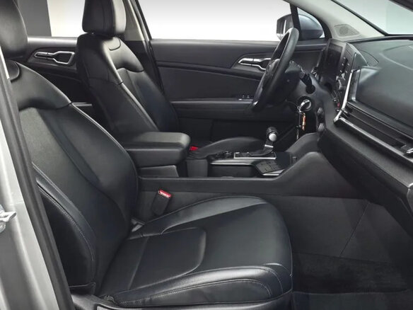 2023 Kia Sportage SWB V, серый, 2235000 рублей - вид 15